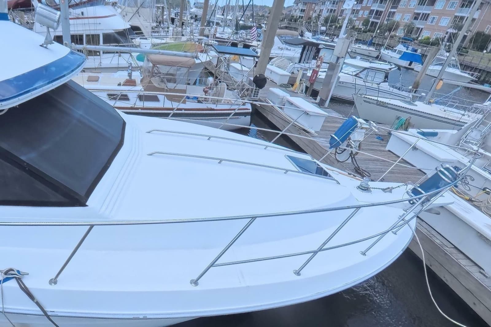 1988 Sea Ray 415 Aft Cabin
