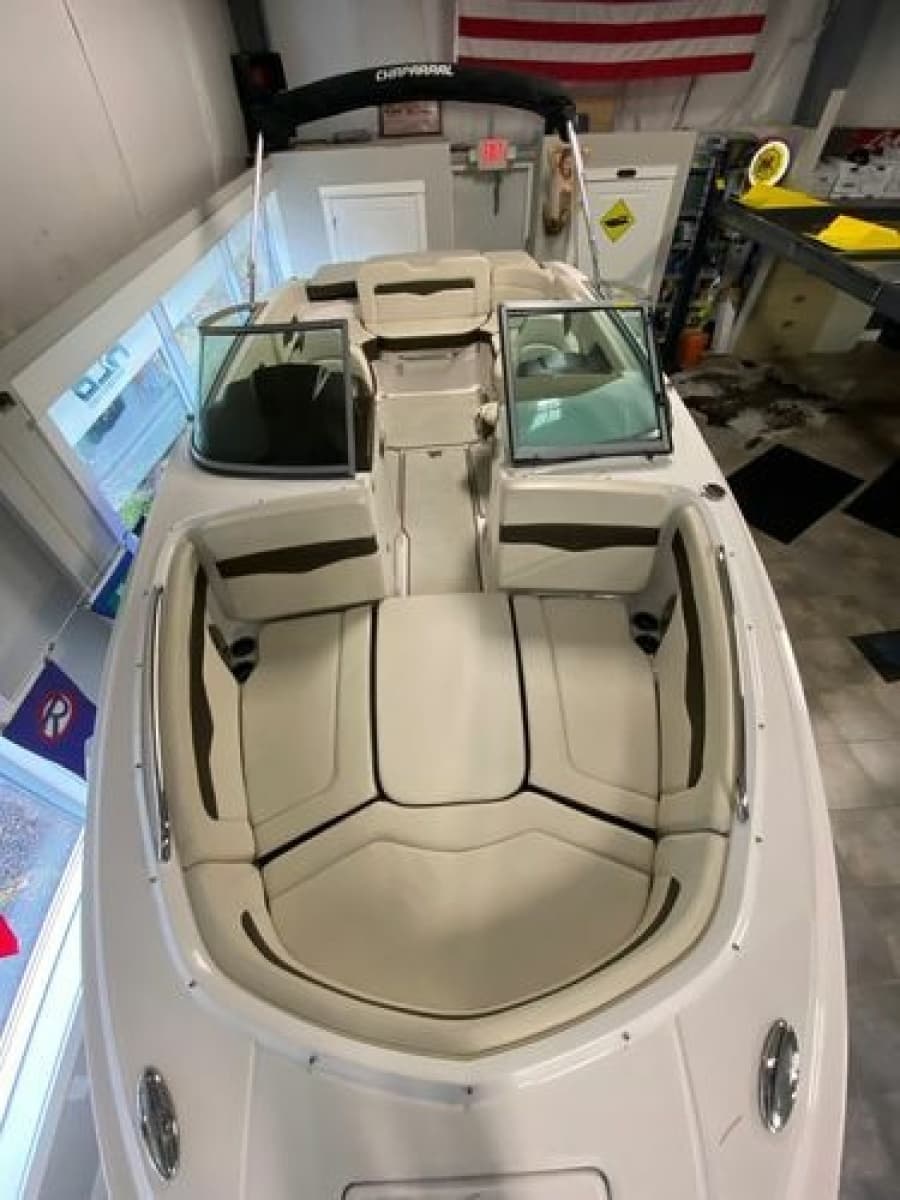 2020 Chaparral 24 SSI