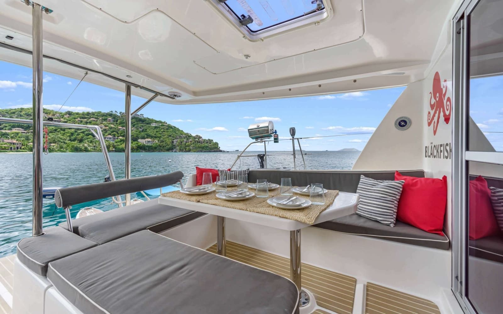 2015 Leopard 44