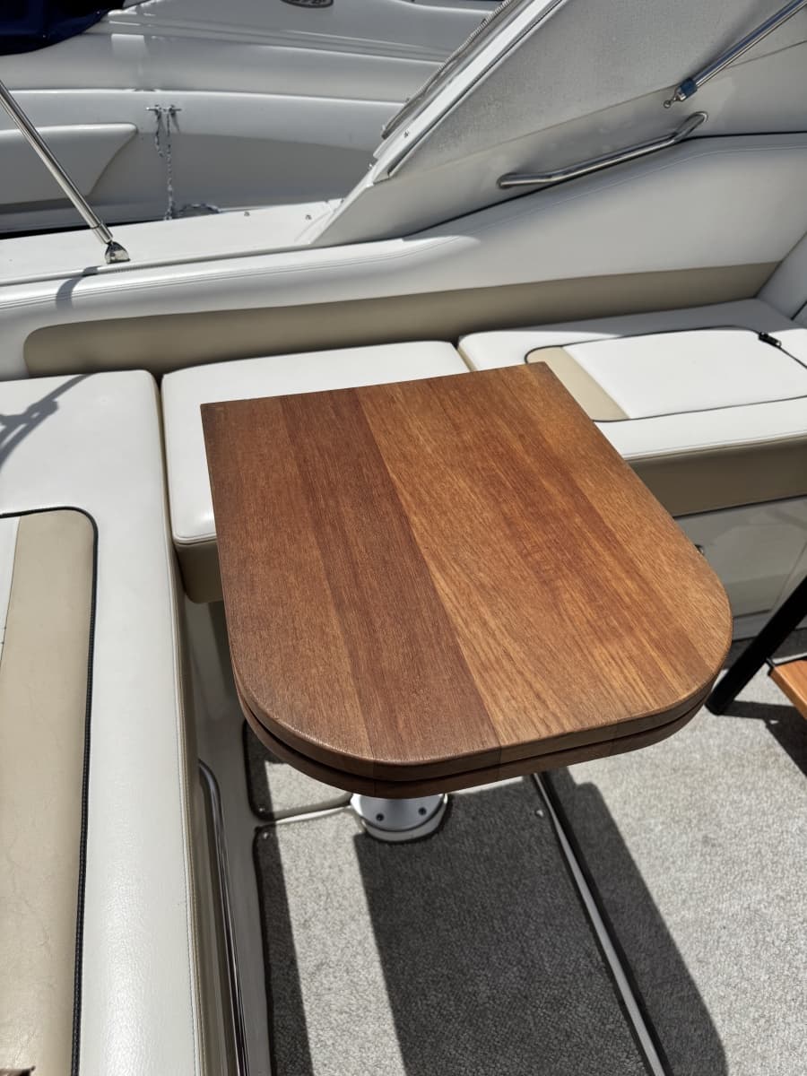 2010 Sea Ray 310 Sundancer
