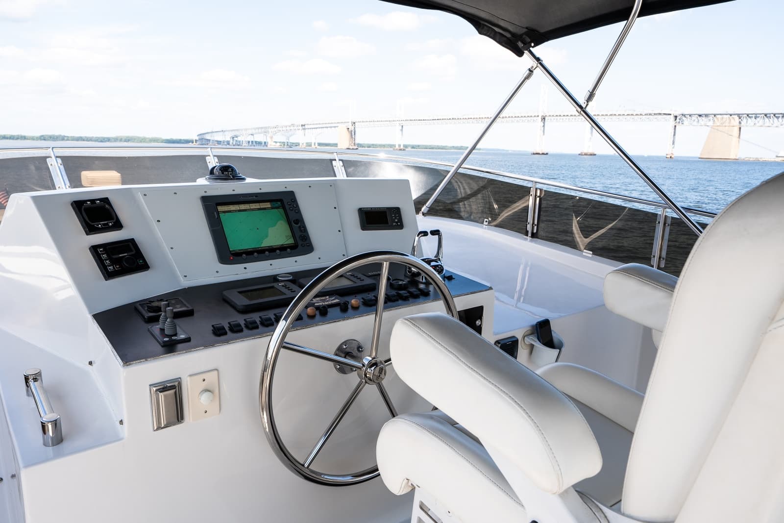 2003 Symbol 56 Raised Pilothouse