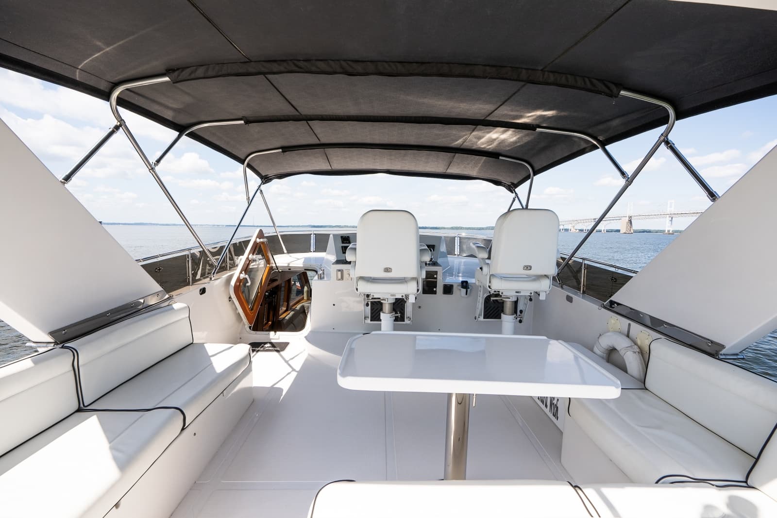 2003 Symbol 56 Raised Pilothouse
