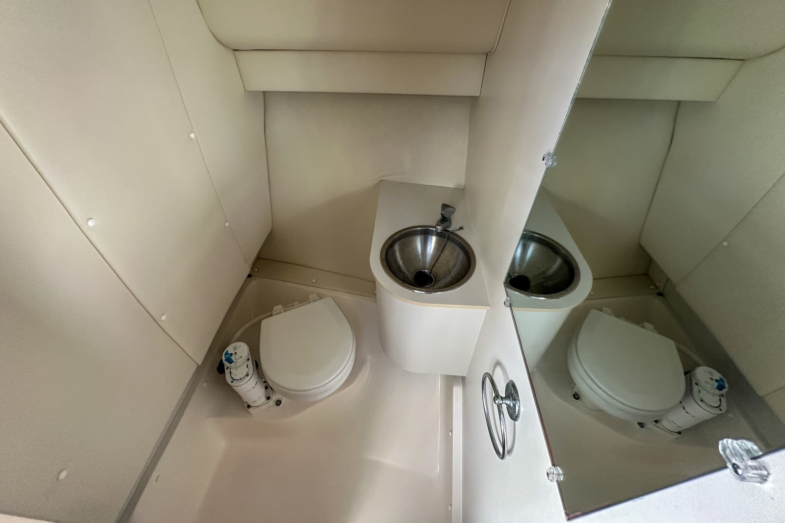 2001 Tiara Yachts 2900 Coronet