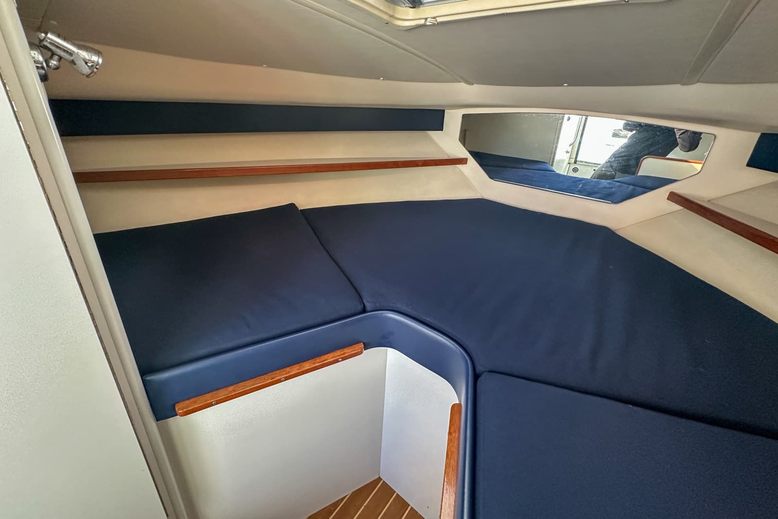 2001 Tiara Yachts 2900 Coronet