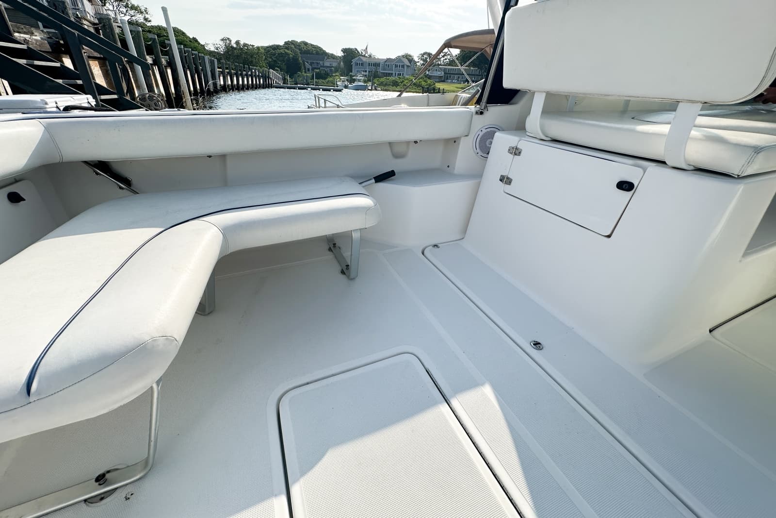 2001 Tiara Yachts 2900 Coronet