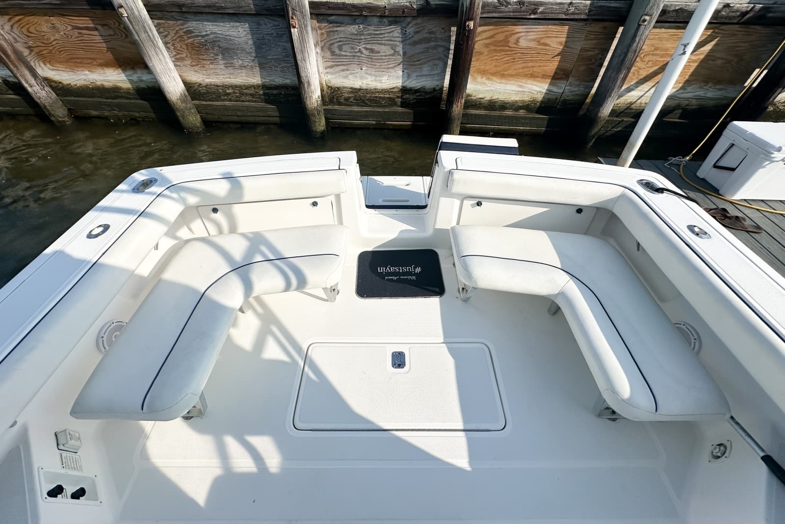 2001 Tiara Yachts 2900 Coronet