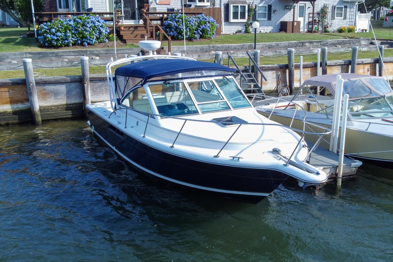 2001 Tiara Yachts 2900 Coronet