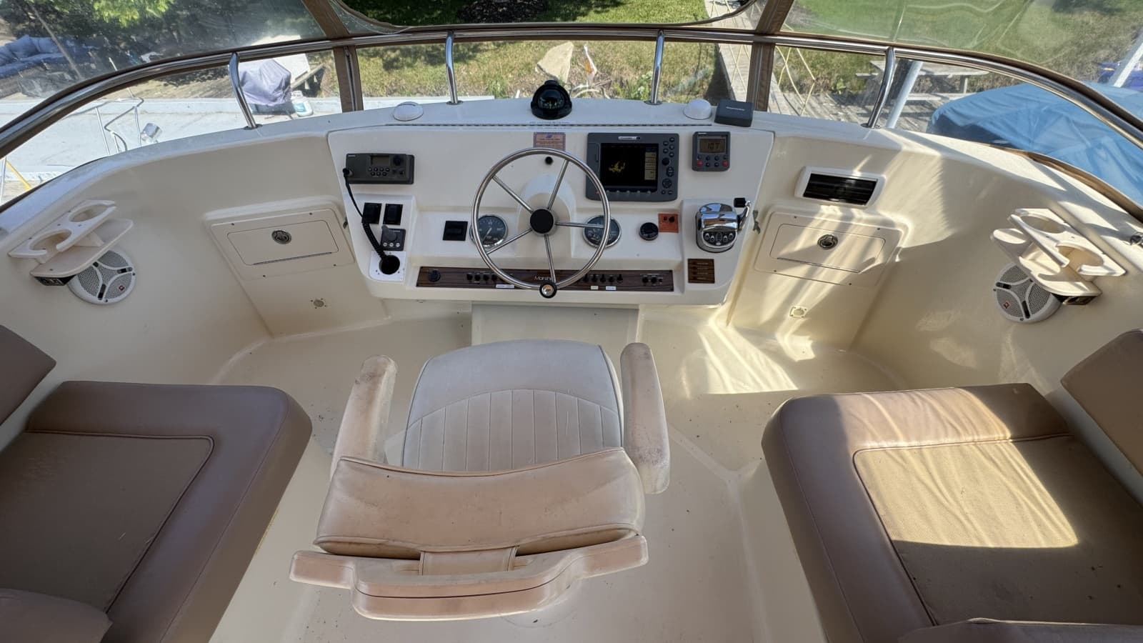 Flybridge Helm