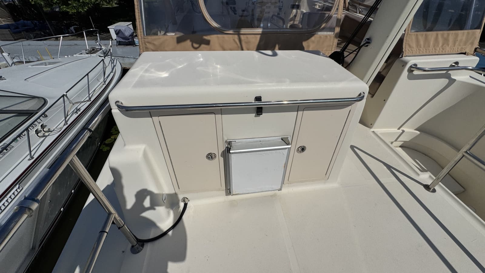 Flybridge Wet Bar