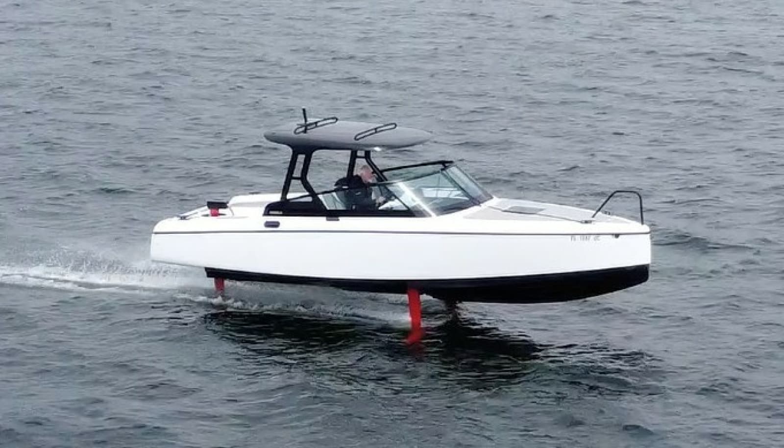 2025 Candela C-8 T-top
