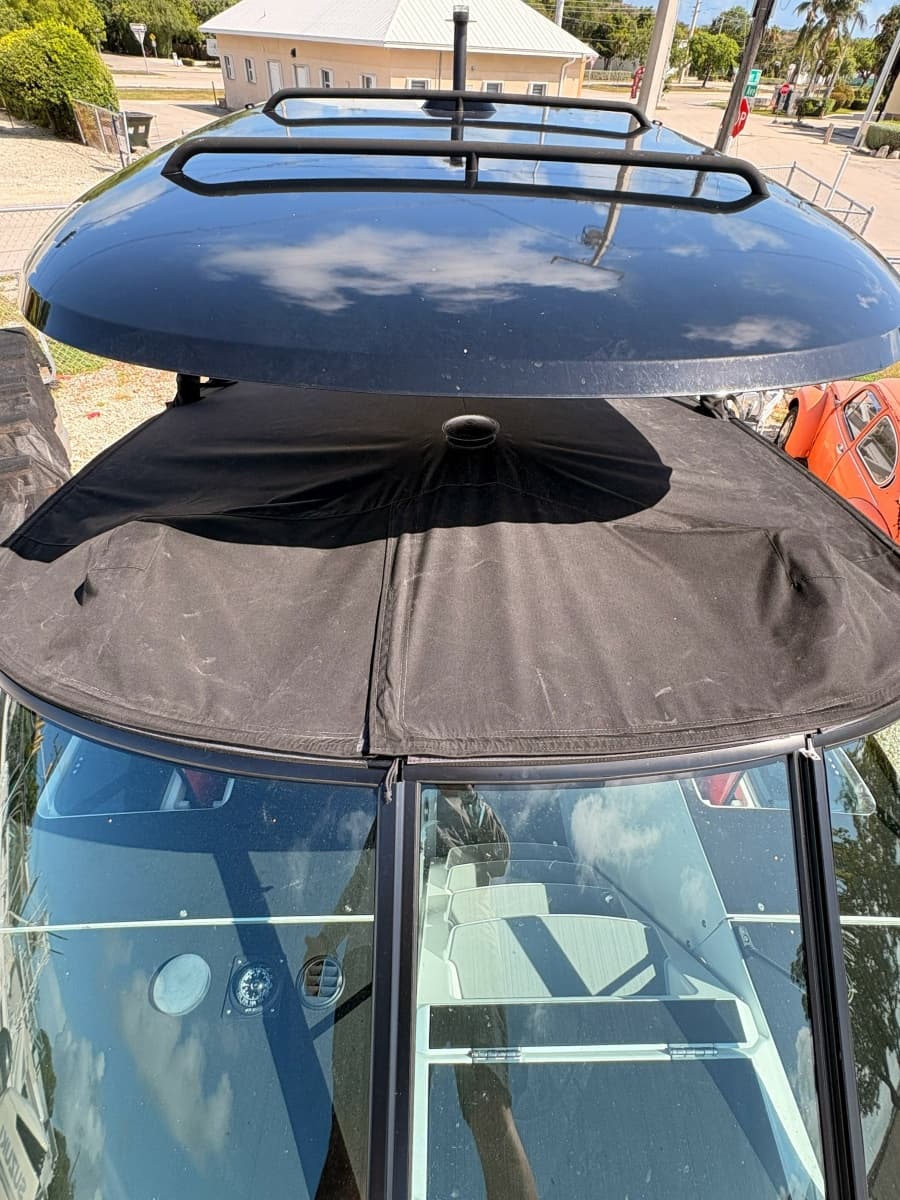 Cockpit cover