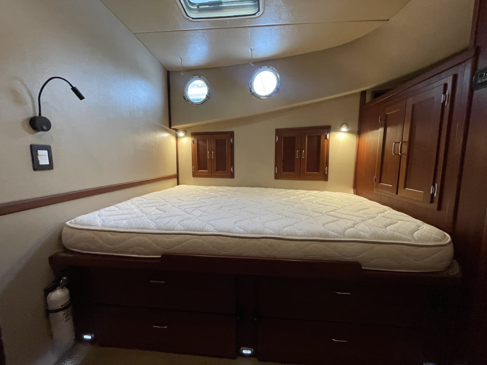 VIP Cabin Forward