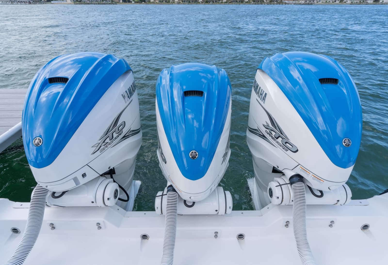 2023 Everglades 395 Center Console
