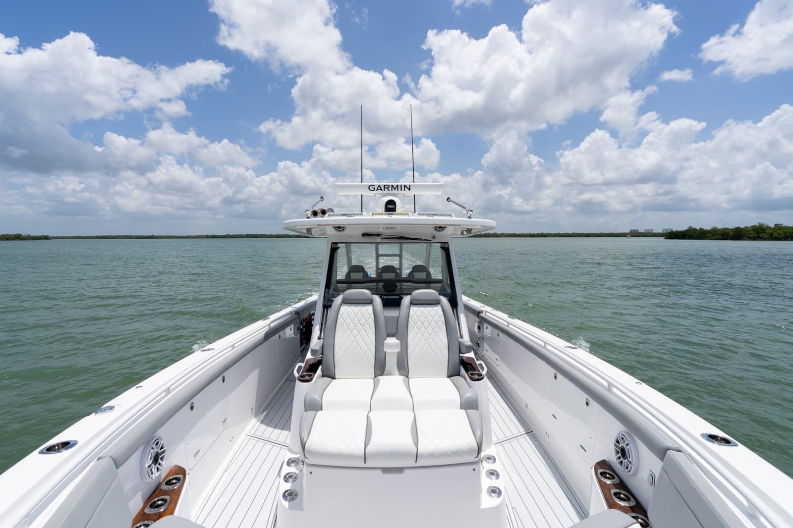 2023 Everglades 395 Center Console