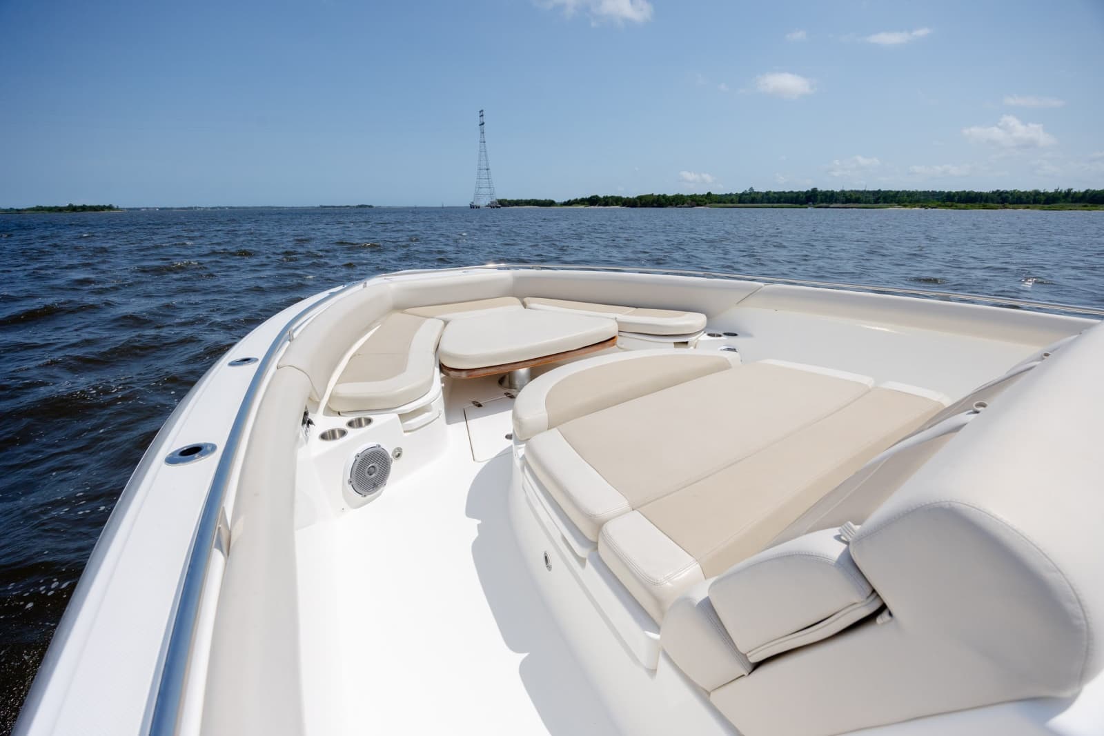 2017 Boston Whaler 420 Outrage