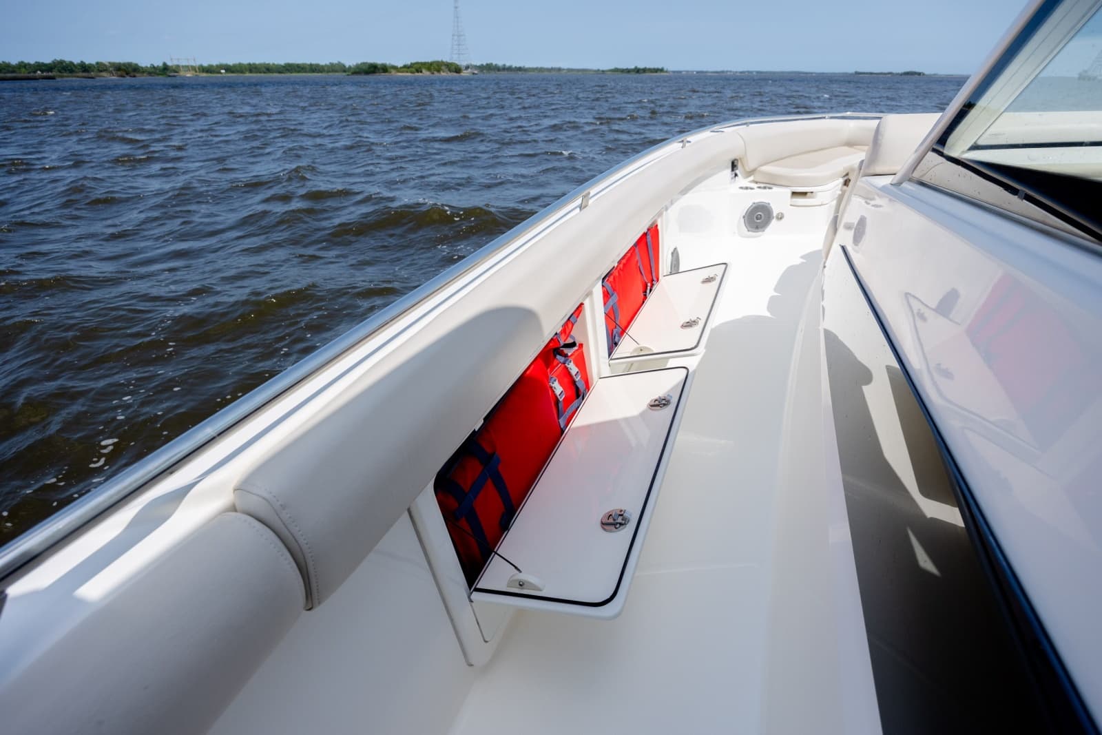 2017 Boston Whaler 420 Outrage