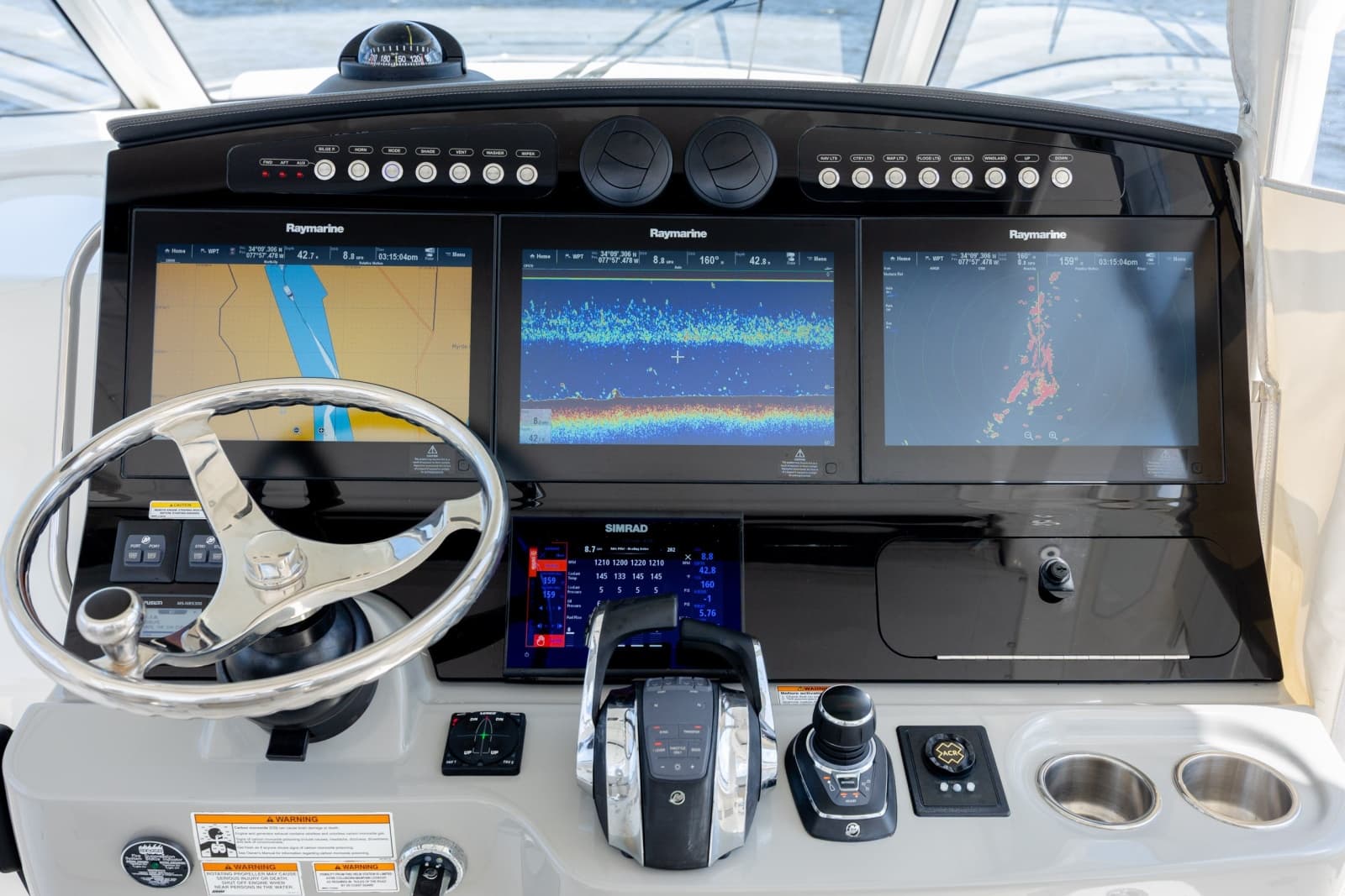 2017 Boston Whaler 420 Outrage