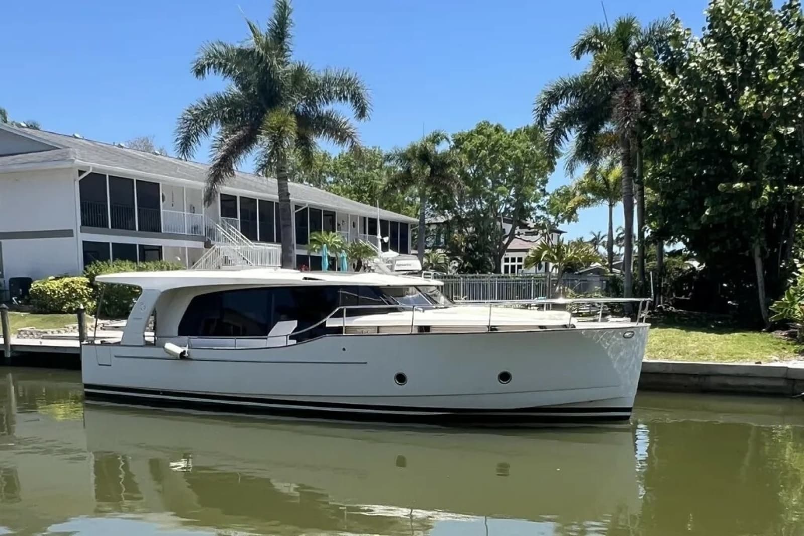 2019 Greenline 40 Hybrid