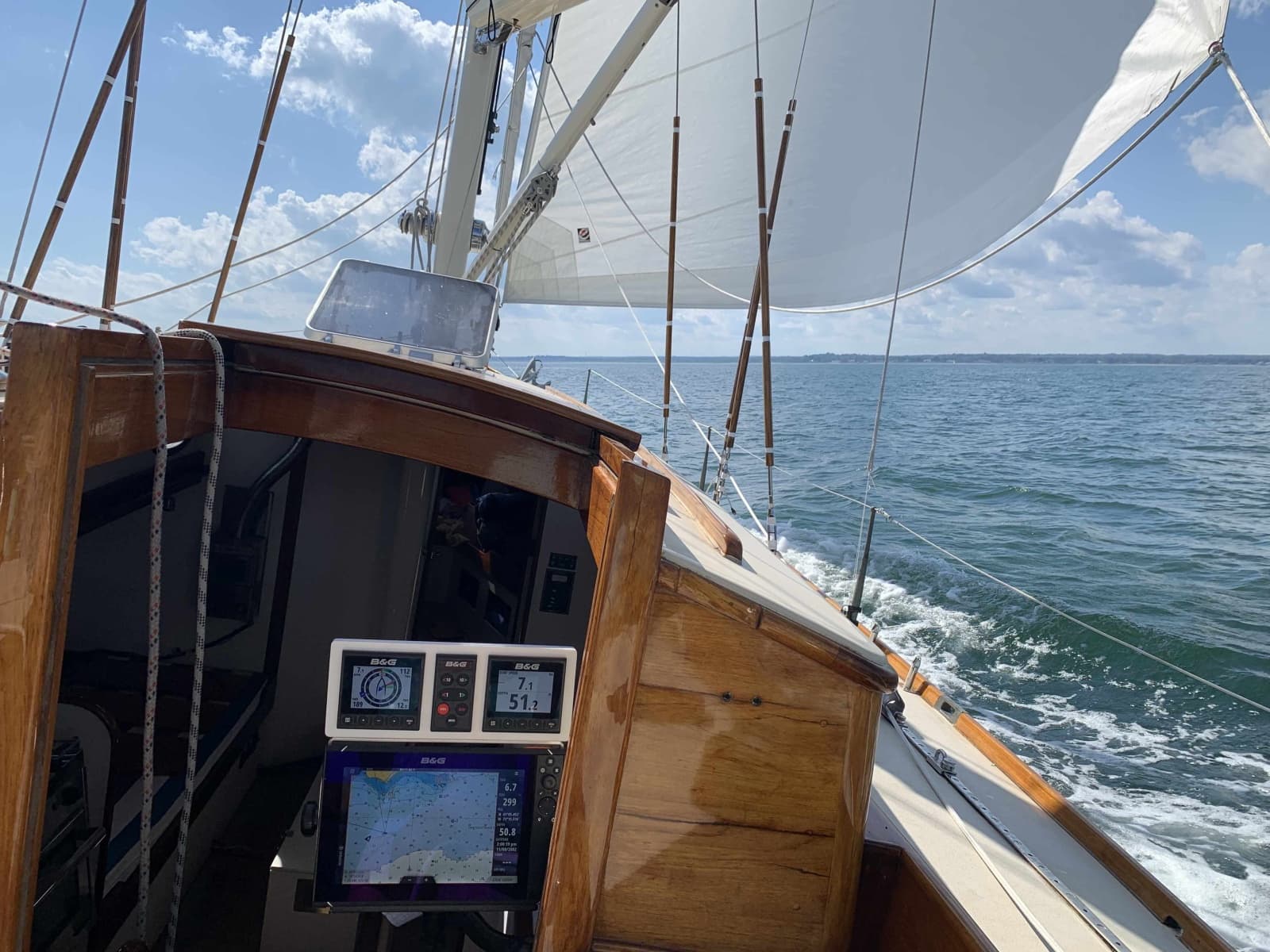 1979 Nielsen 44 Cutter Rigged