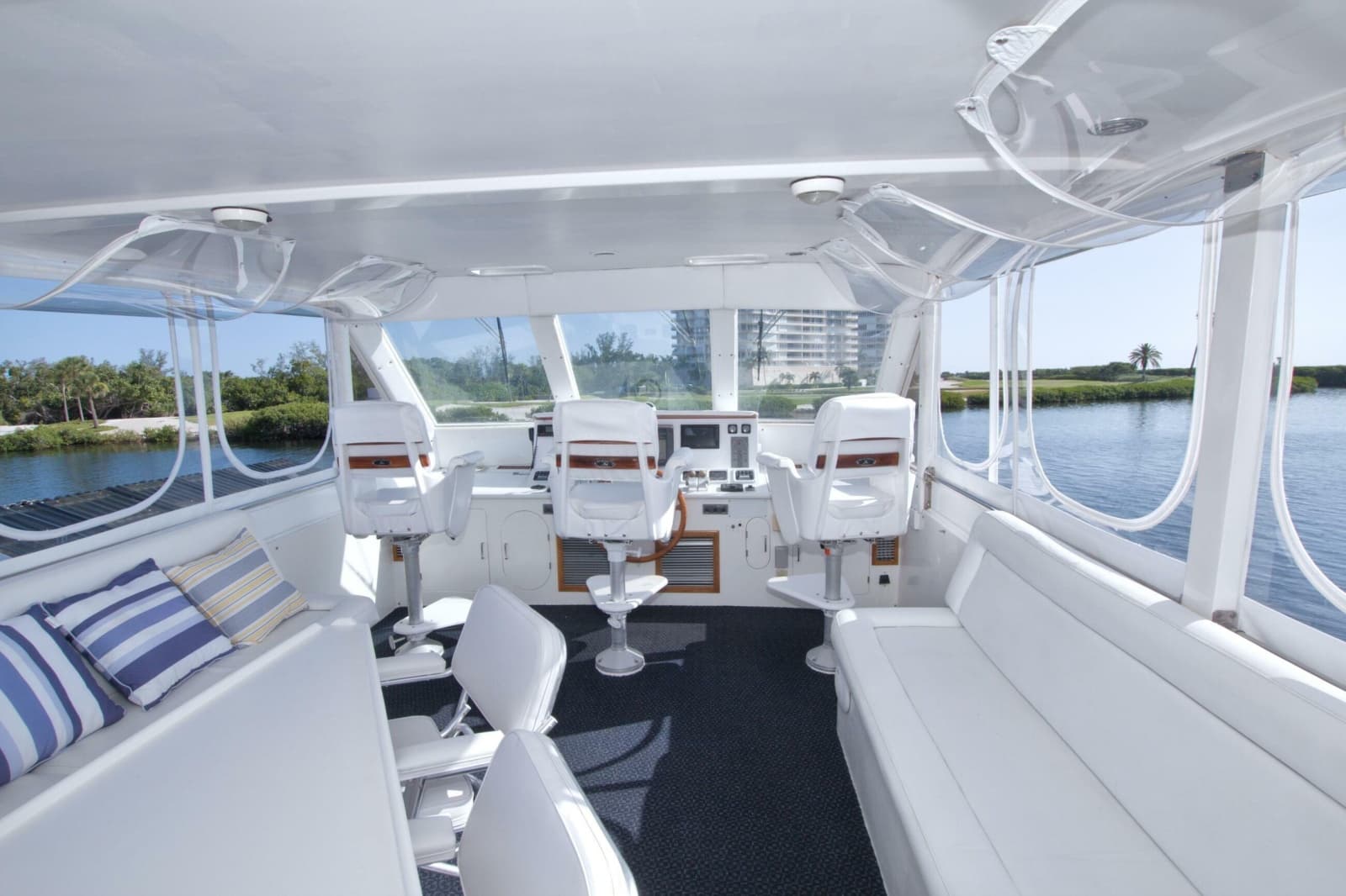 2000 Novatec 60 Islander