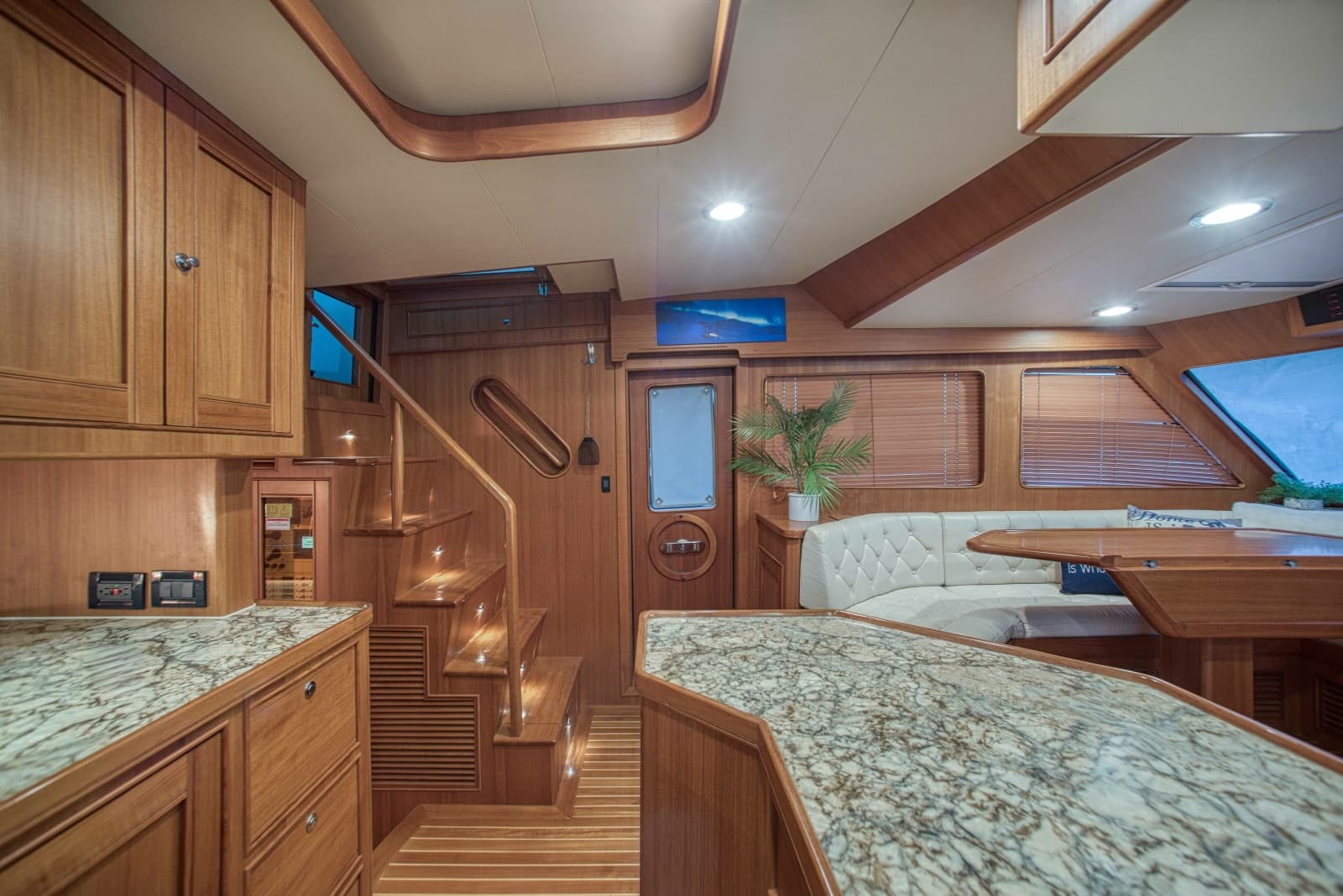 2016 Marlow Explorer 58E