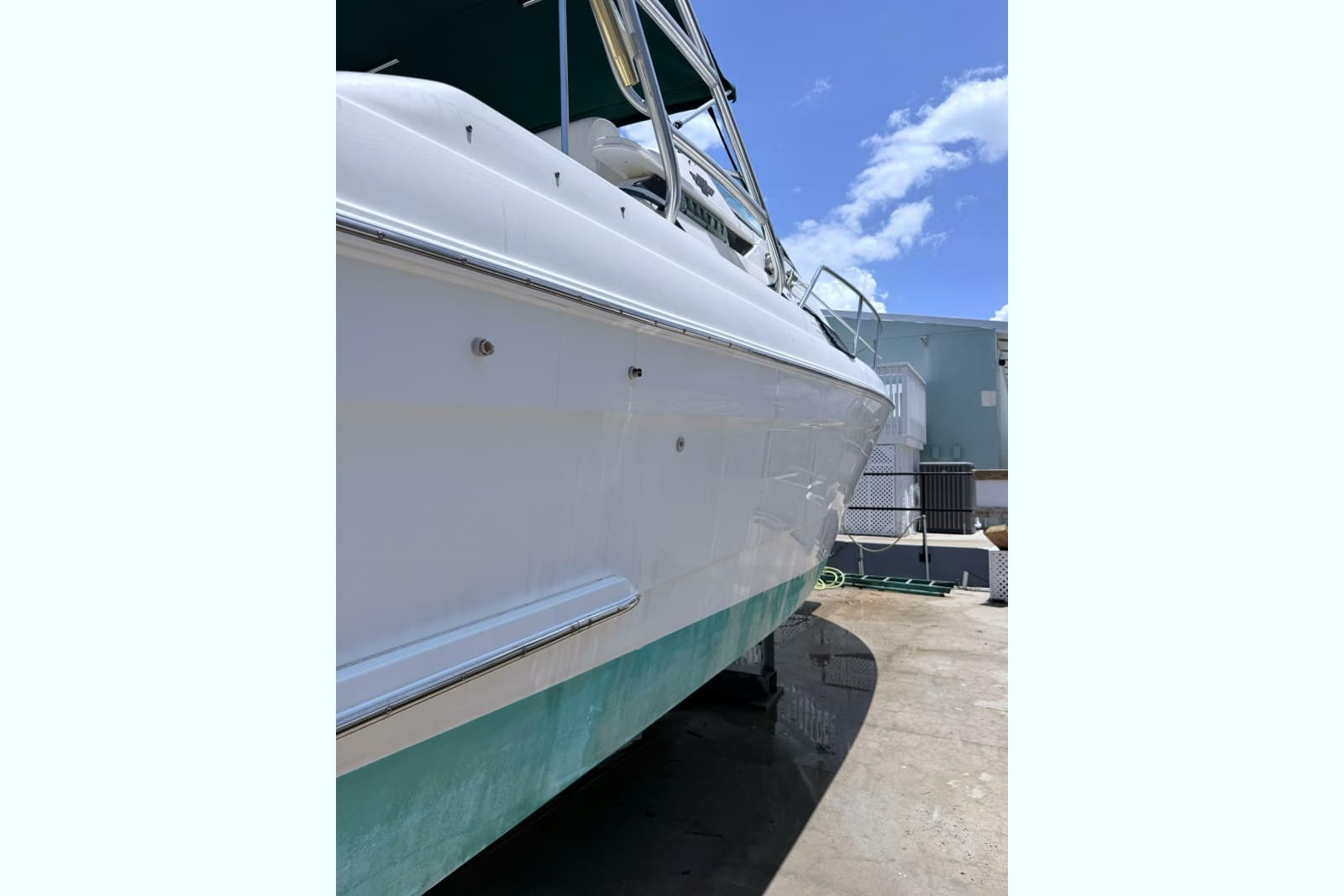 1995 Wellcraft 2700 Martinique
