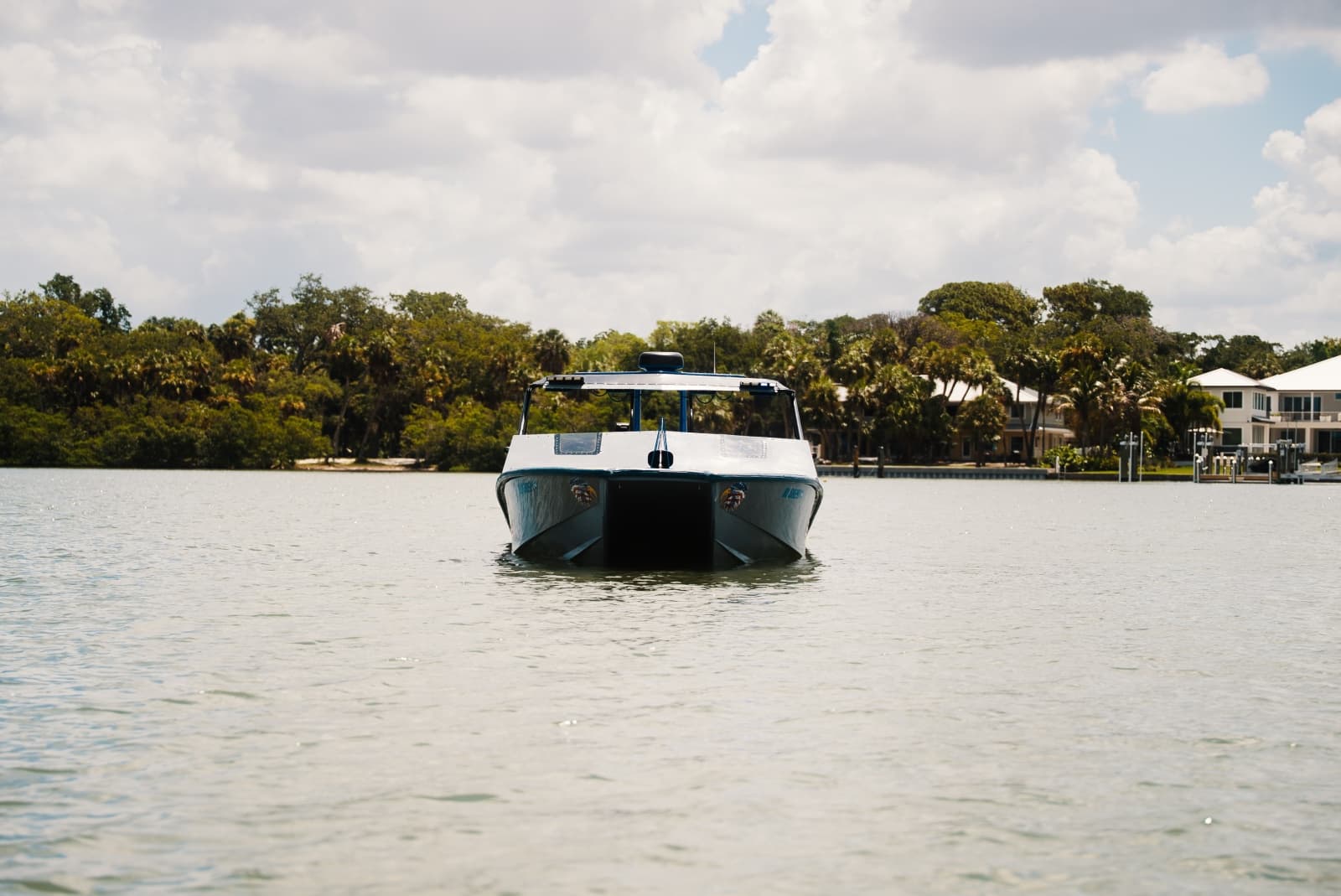 2002 Interceptor Nightcat 27