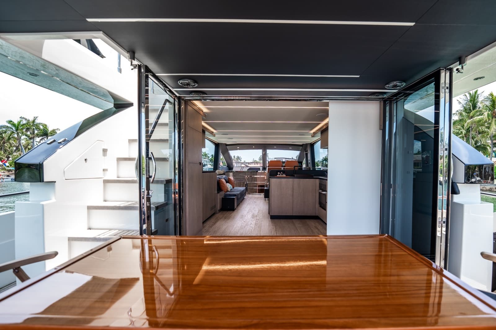 2024 Astondoa 66 Flybridge