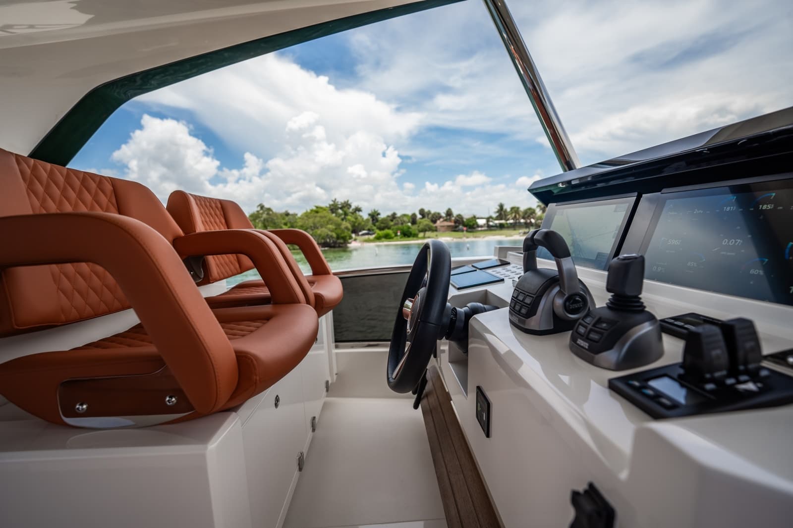 2024 Astondoa 66 Flybridge