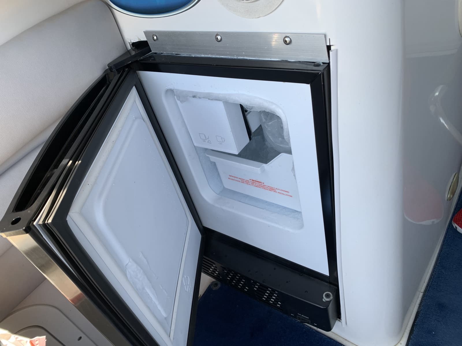 2003 Four Winns 328 Vista