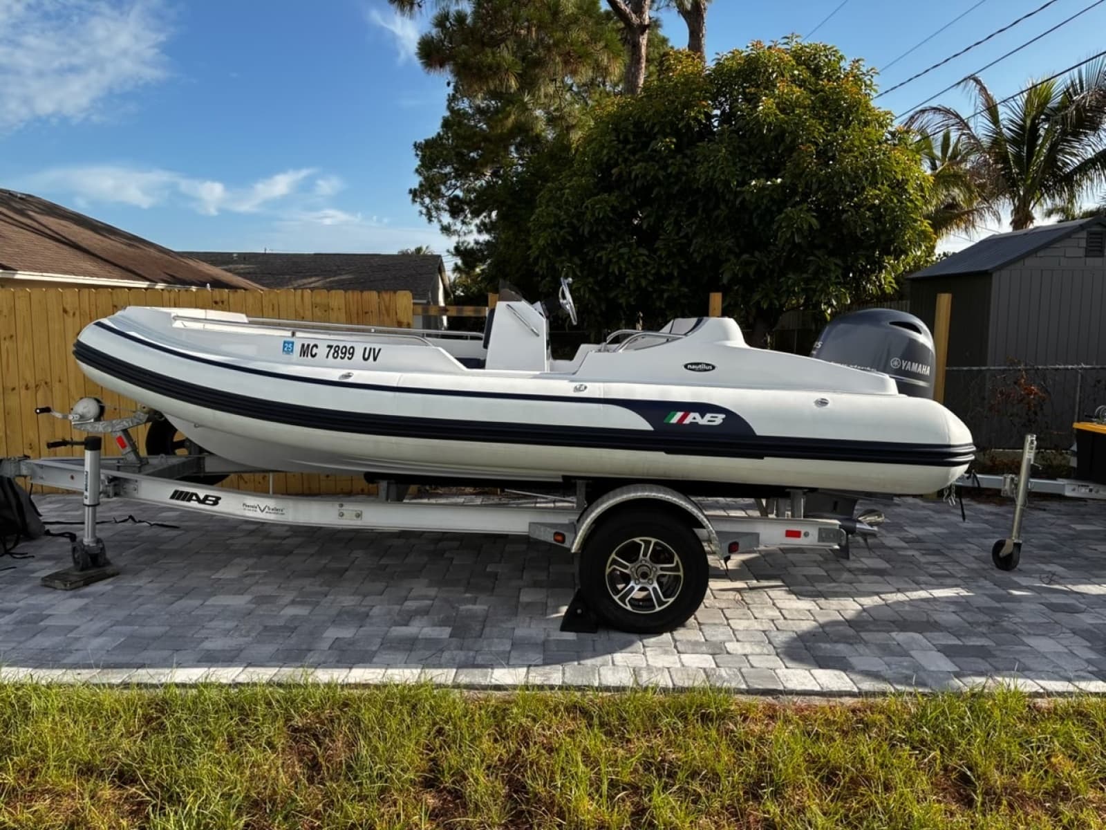 2023 AB Inflatables DLX