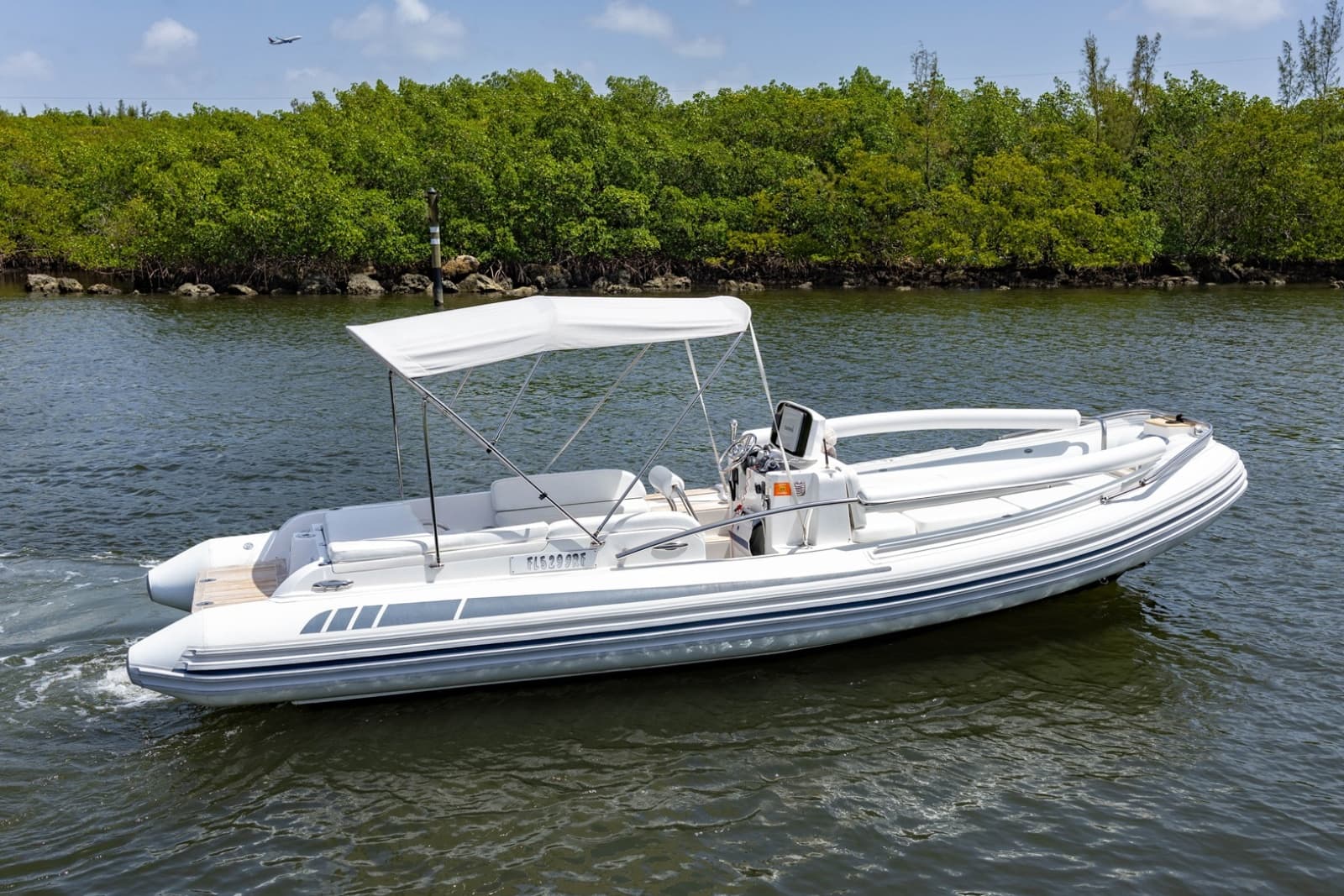 2016 Novurania LX 750