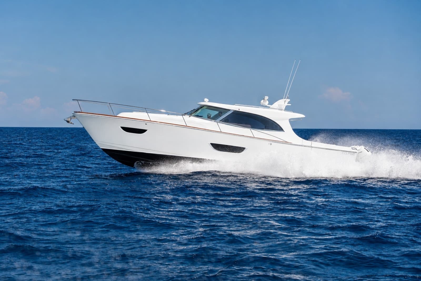 2025 ECLIPSE 505 Shadow