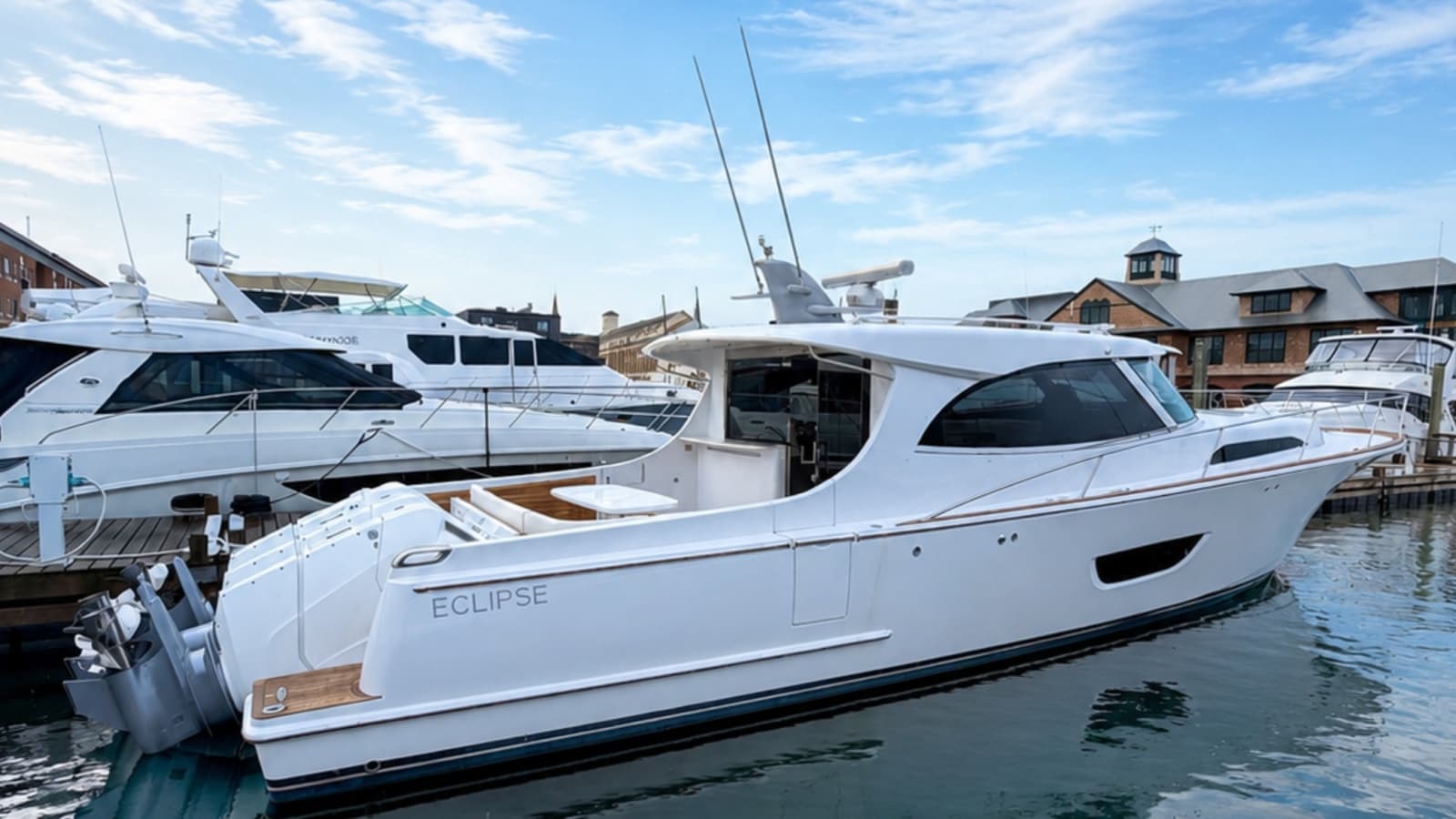 ECLIPSE 505 Shadow -