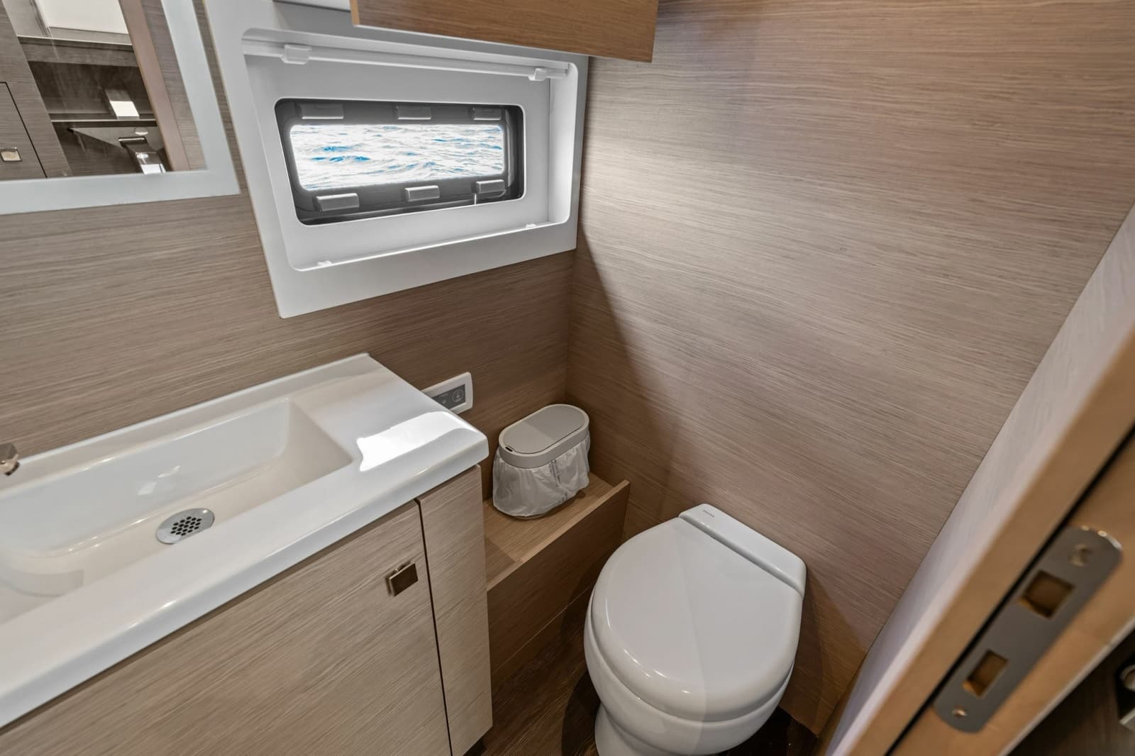 2024 Fountaine Pajot MY6