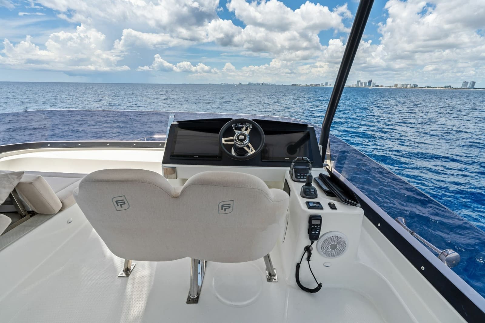 2024 Fountaine Pajot MY6