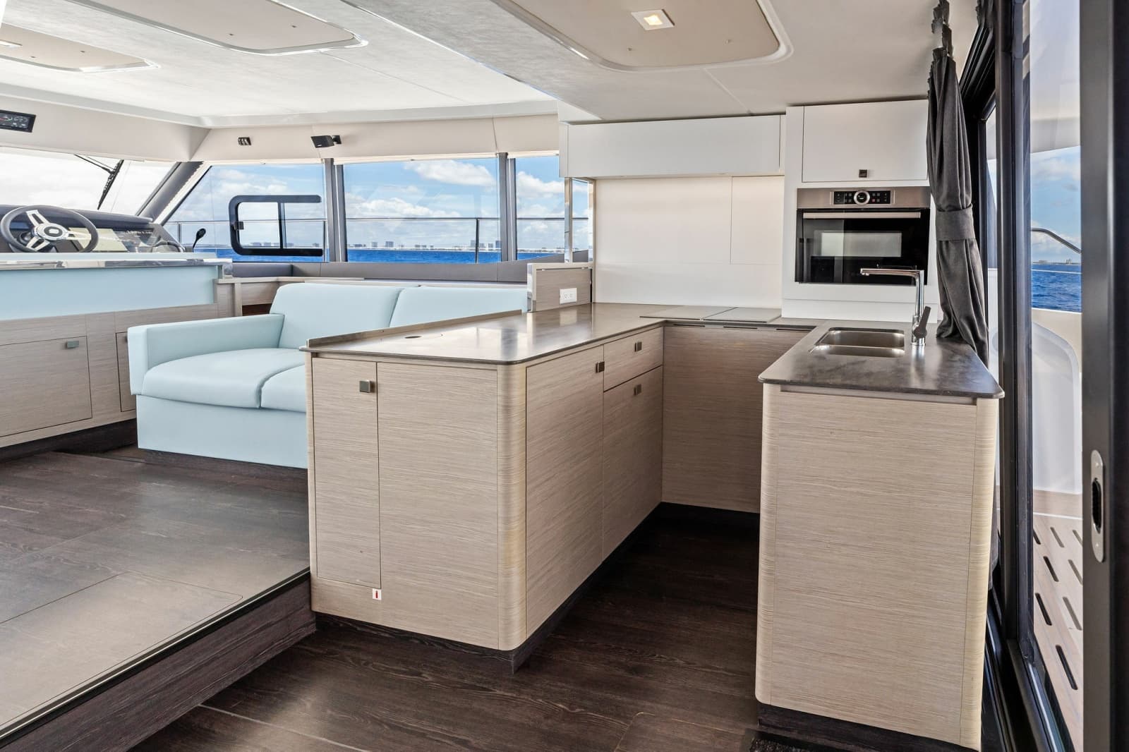 2024 Fountaine Pajot MY6