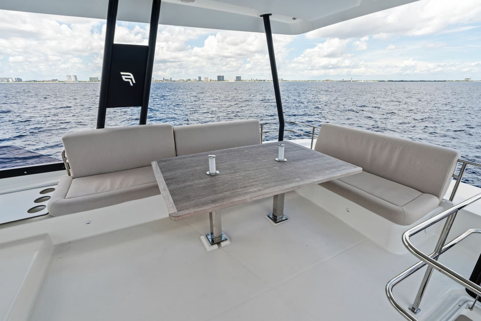 2024 Fountaine Pajot MY6