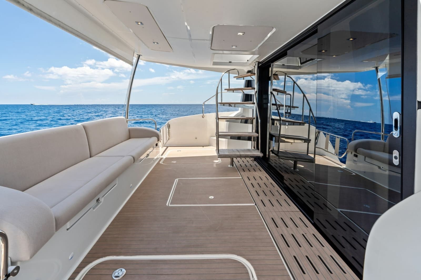 2024 Fountaine Pajot MY6