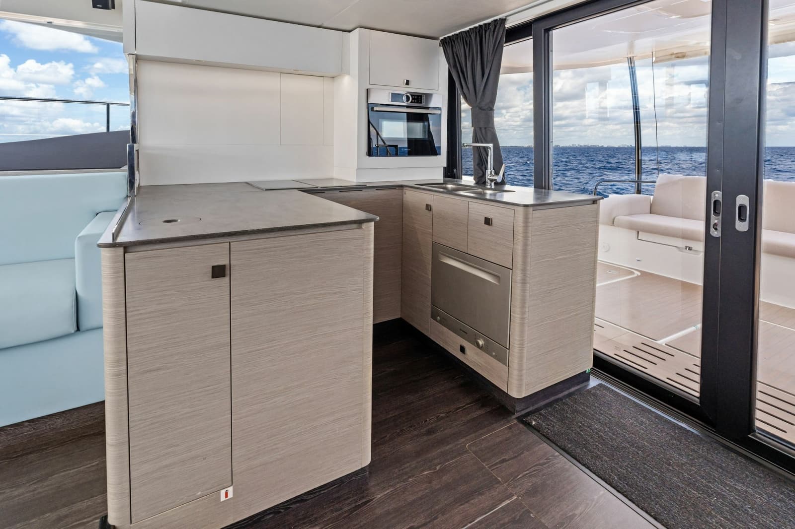 2024 Fountaine Pajot MY6