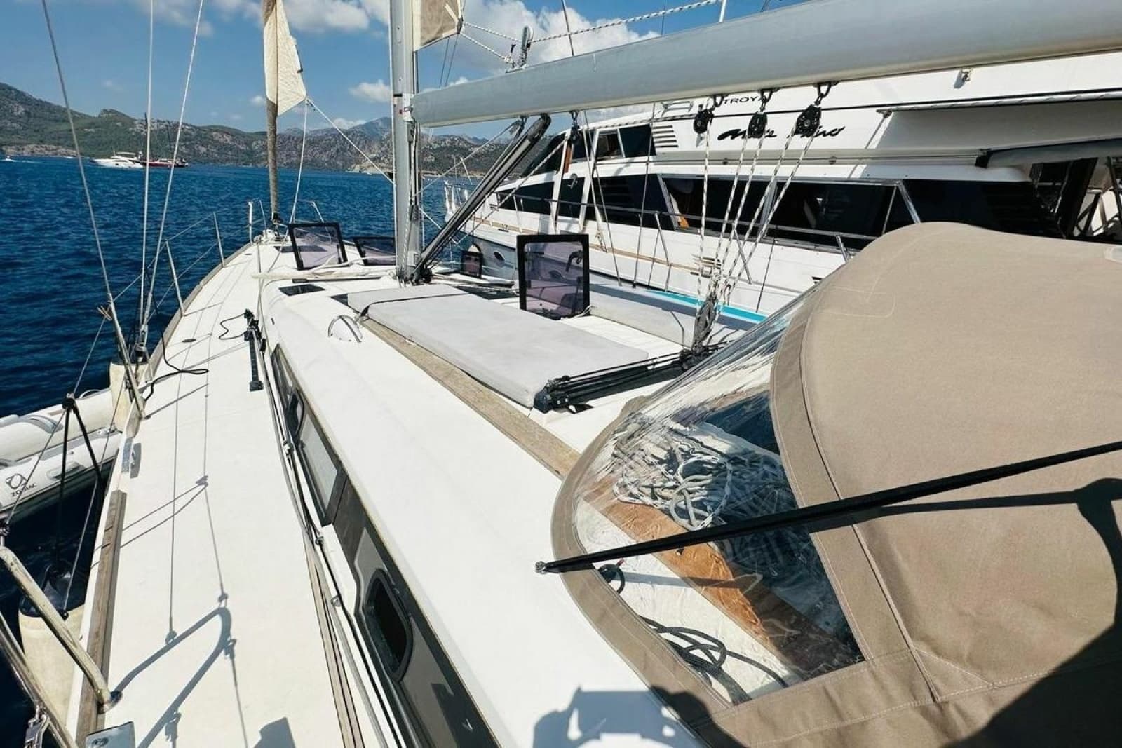2017 Dufour 460 Grand Large