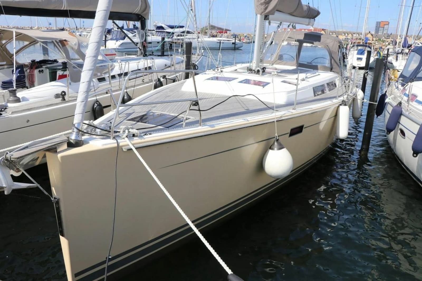2014 Hanse 445