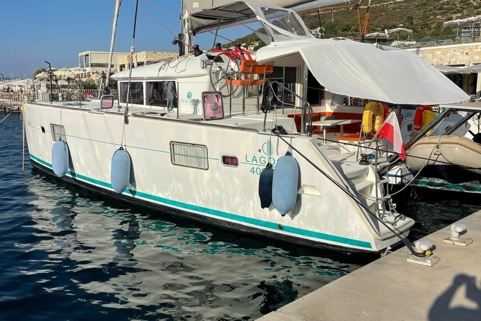 2010 Lagoon 400 S2