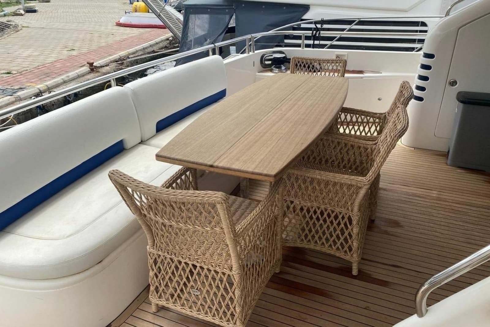 2008 Princess 75 Motor Yacht