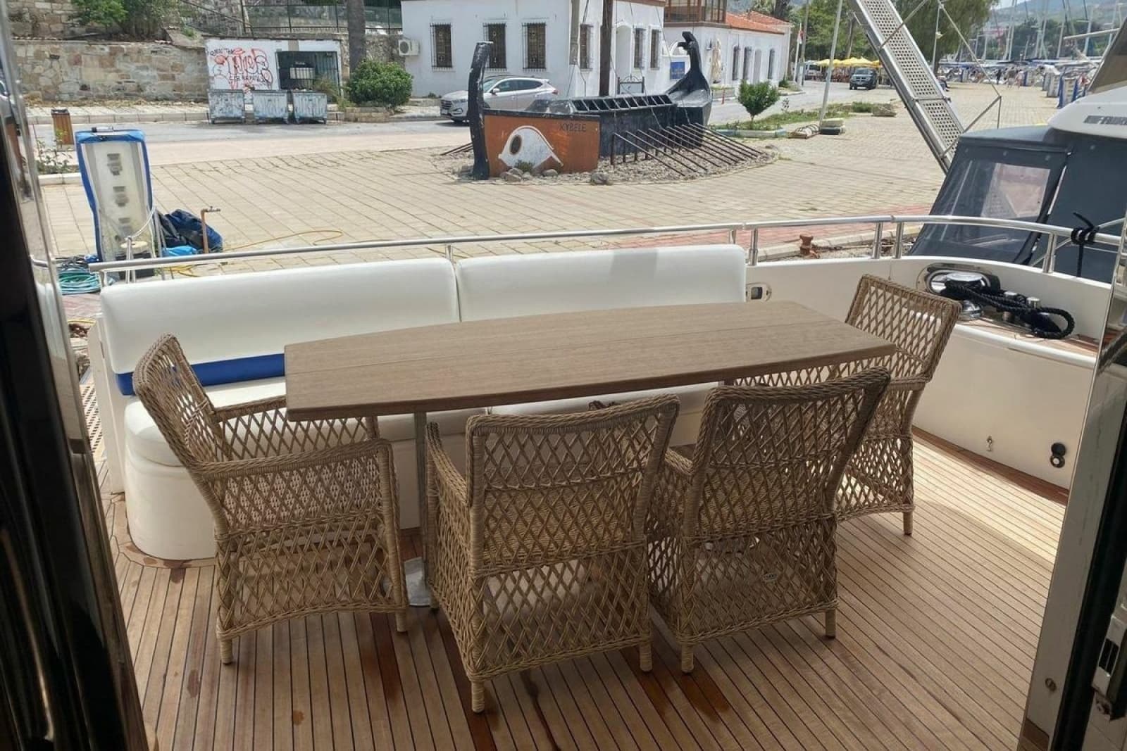 2008 Princess 75 Motor Yacht