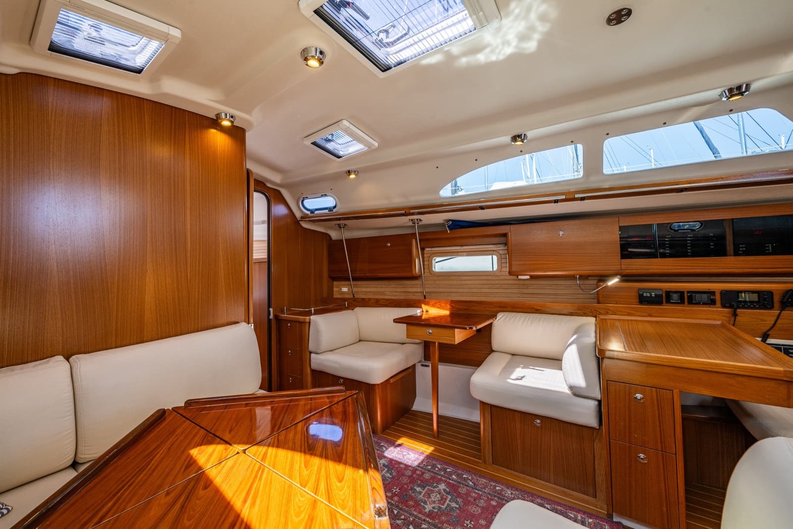 2023 Catalina 445