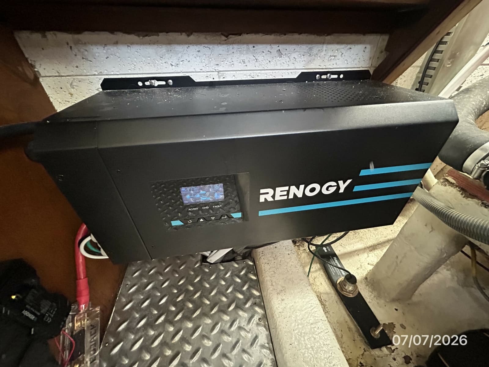 42' Ocean Alexander inverter