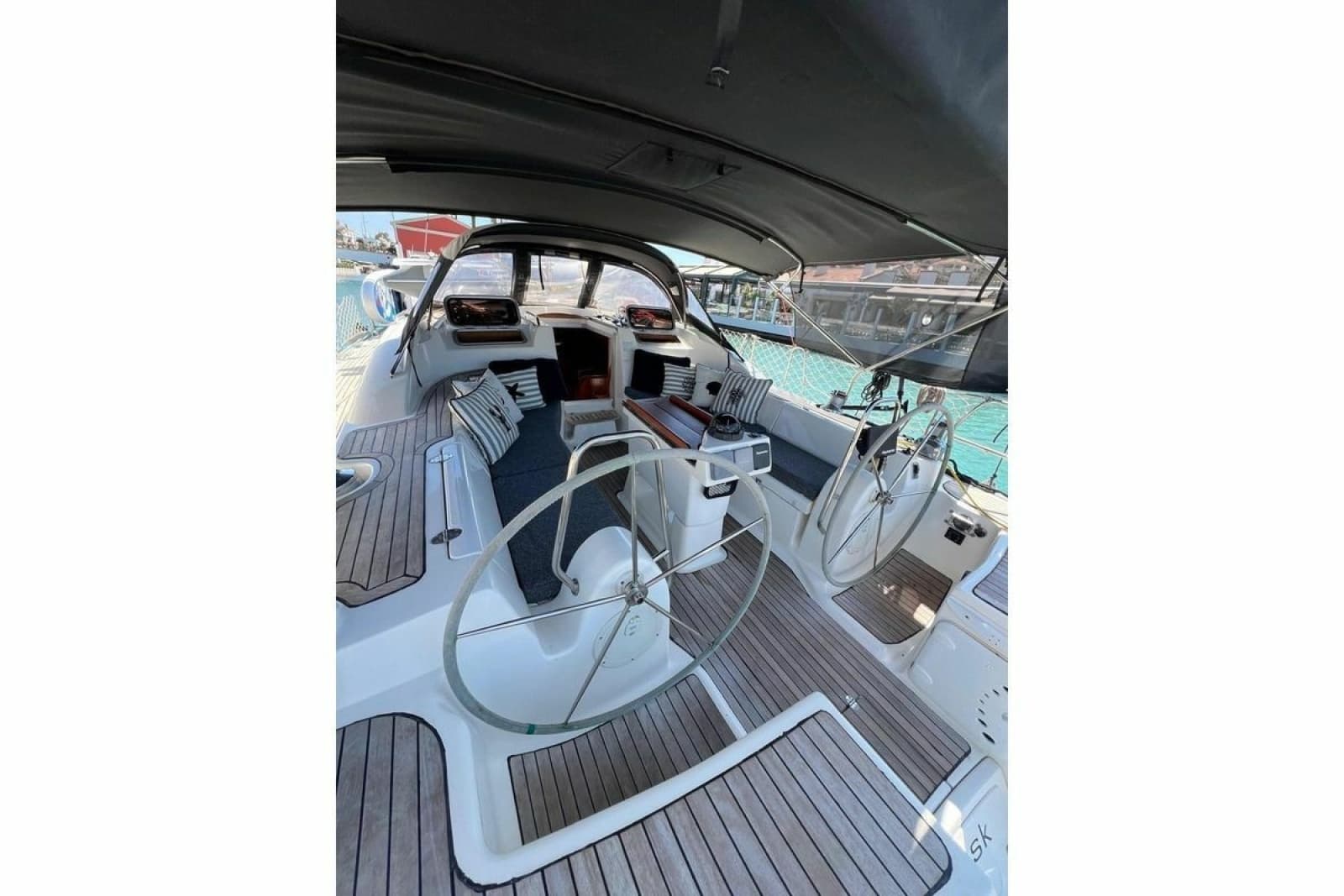 2007 Bavaria Vision 44