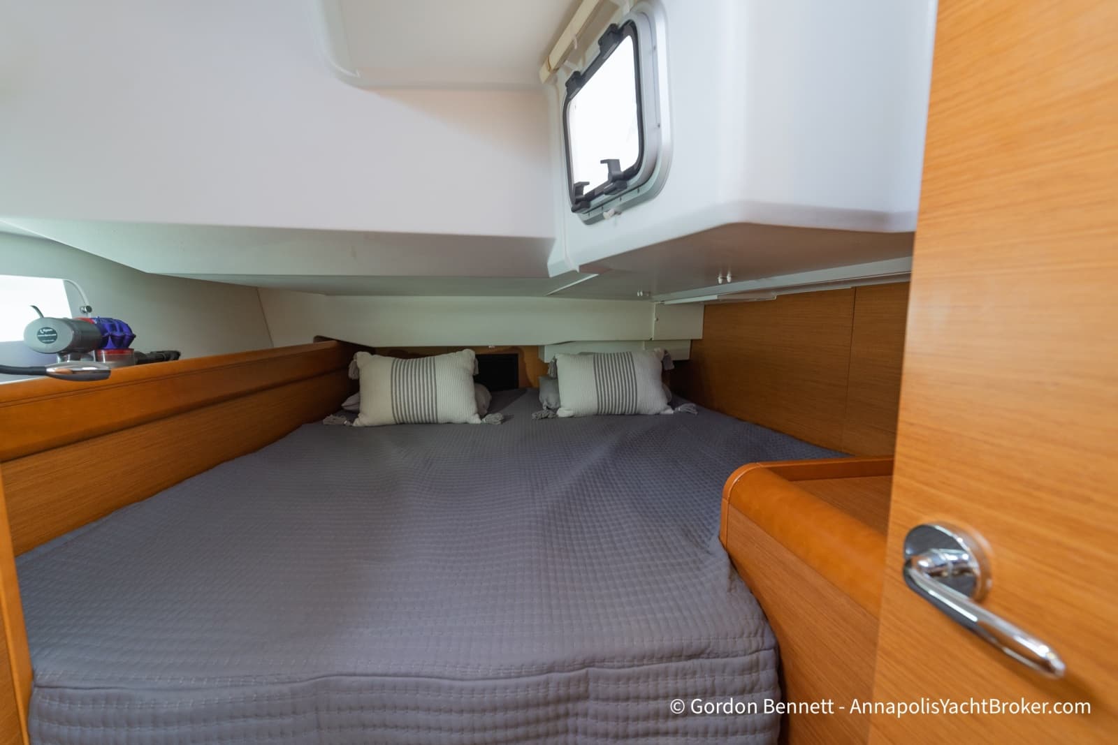 2015 Jeanneau Sun Odyssey 439