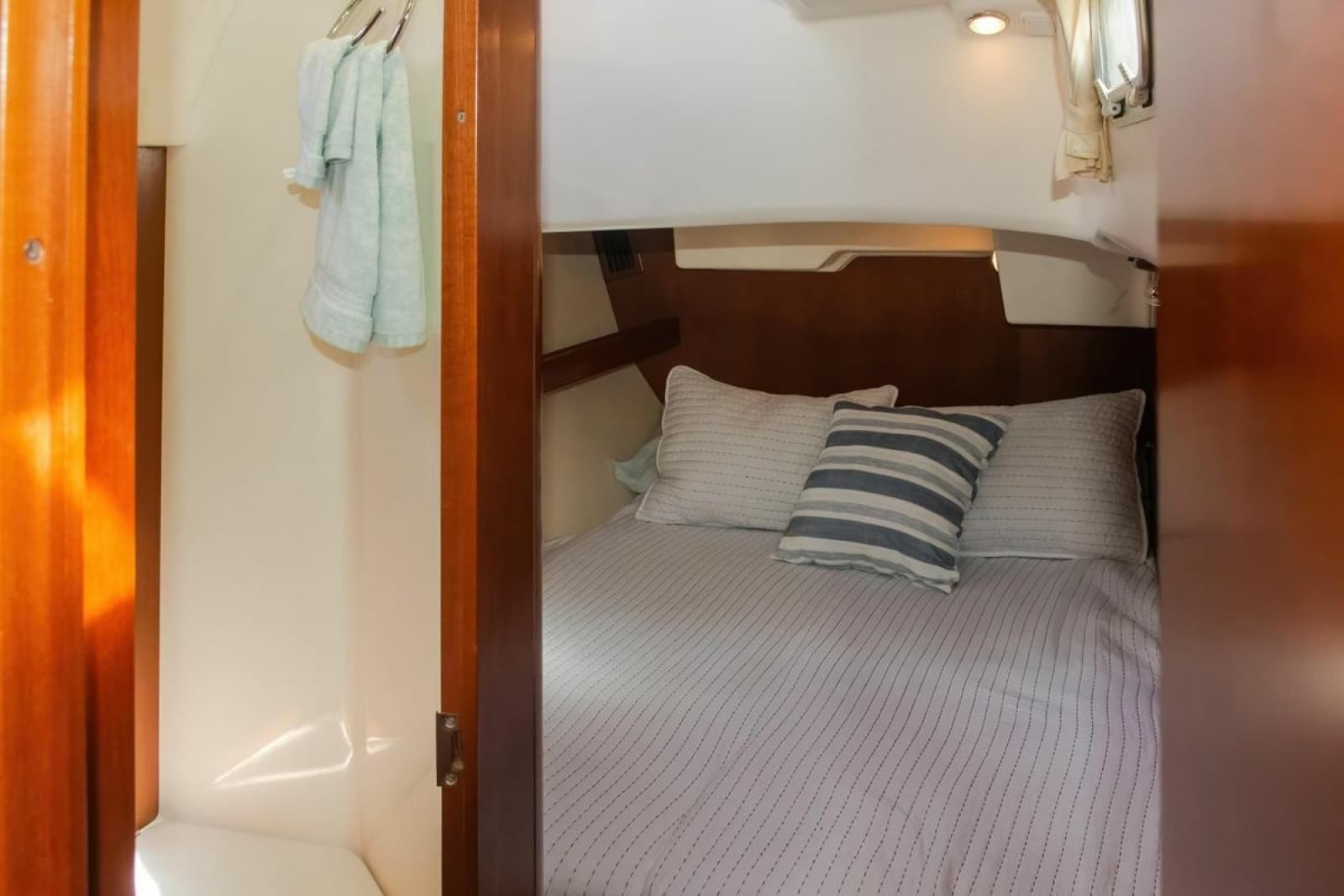 2007 Beneteau Oceanis 523